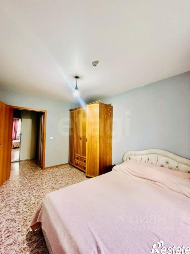 2-комн квартира улица Нахимова, 262,  д. 262