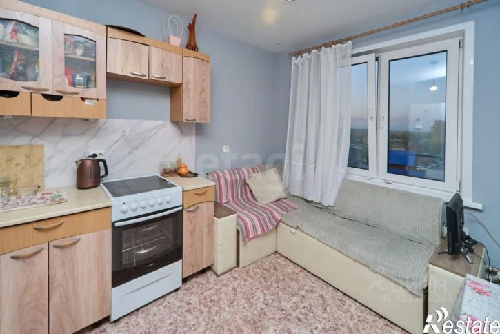 2-комн квартира улица Нахимова, 262,  д. 262