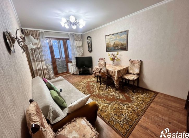 3-комн квартира б-р Строителей, 11,  д. 11