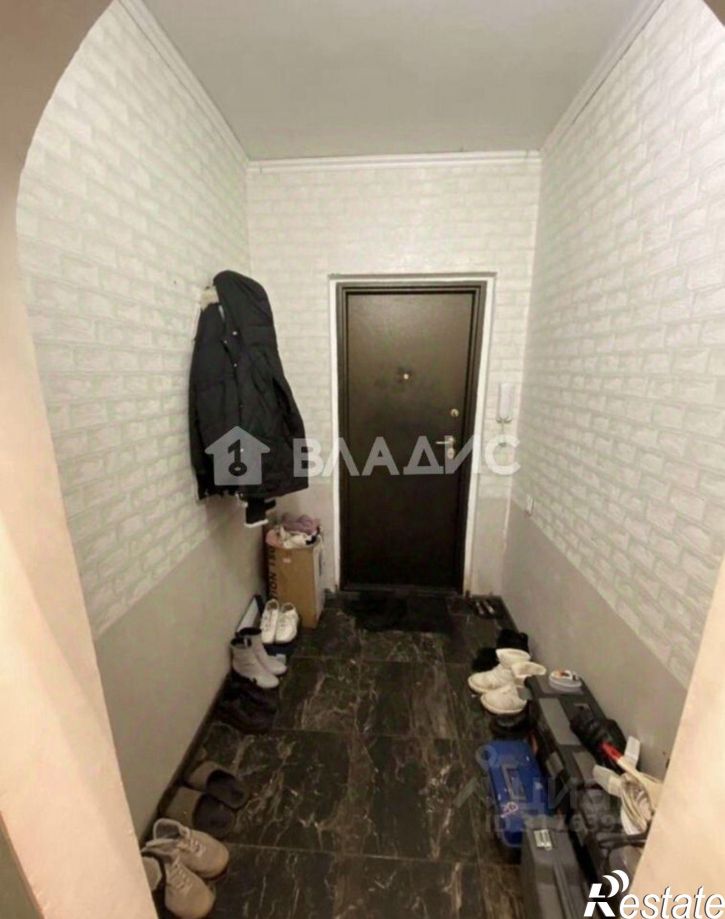 3-комн квартира Молодежный пр-кт, 15,  д. 15