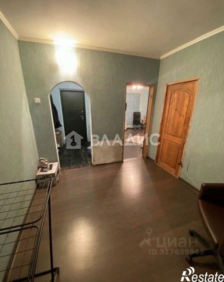 3-комн квартира Молодежный пр-кт, 15,  д. 15