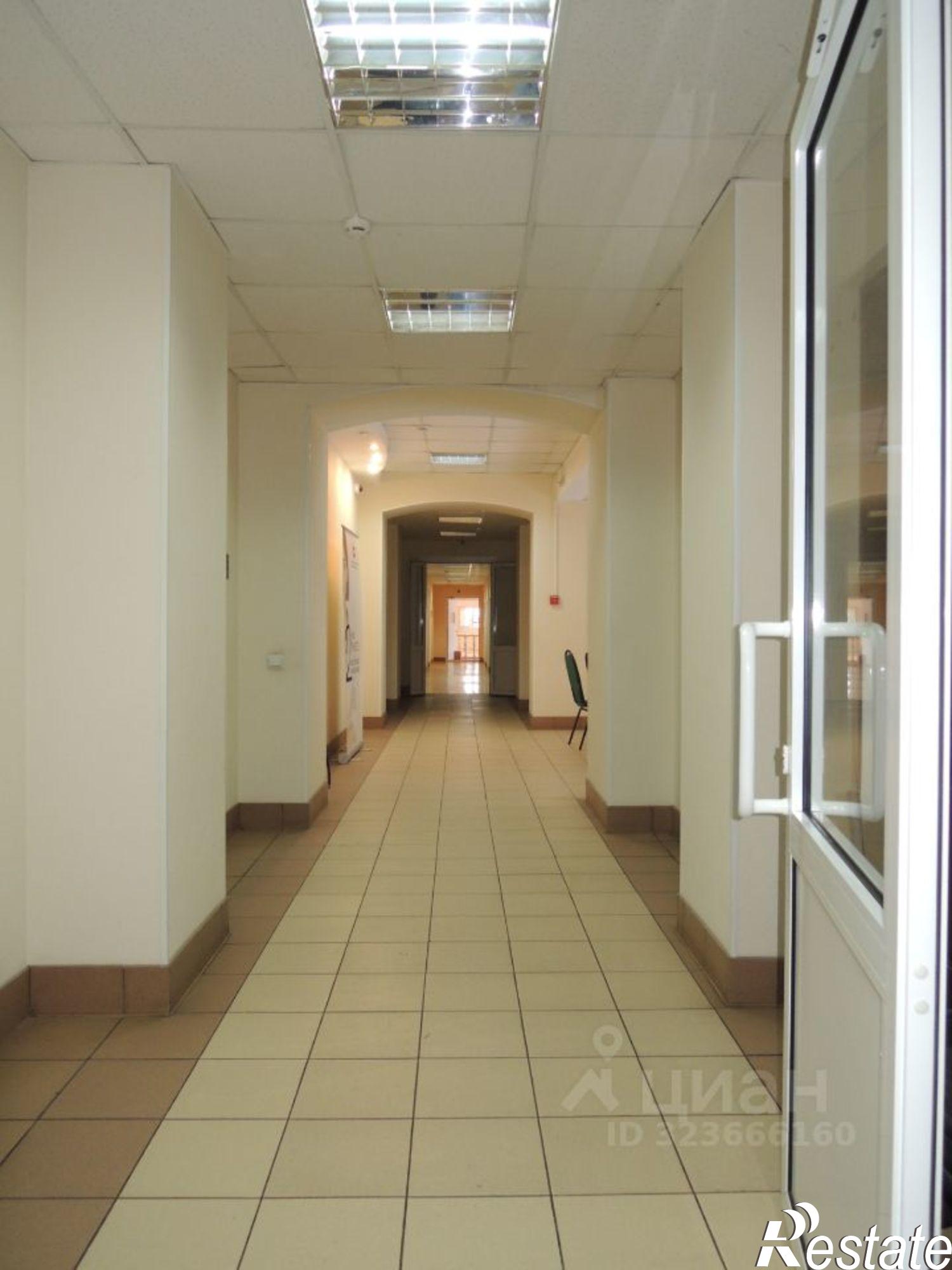 Сдать офис, помещение под офис за 13 679 рублей на Советский пр-кт, 56