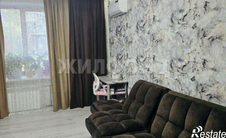 2-комн квартира ул 40 лет Октября, 3,  д. 3