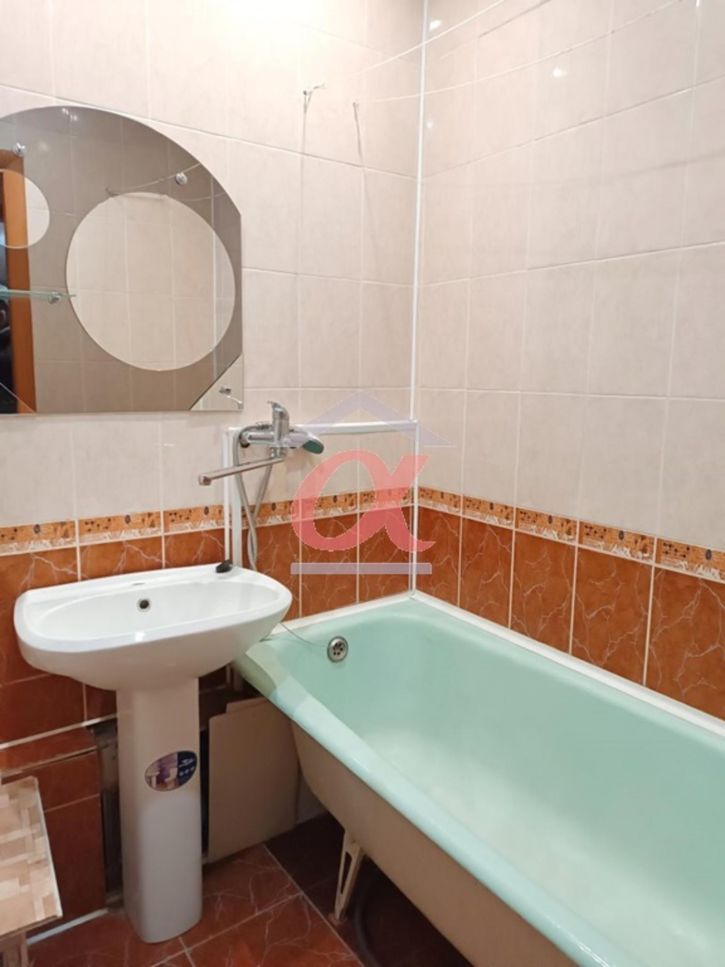 1-комн квартира Инициативная улица, 103а