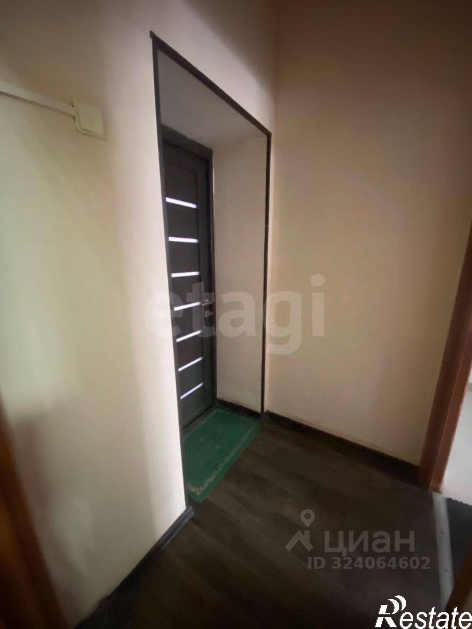 Купить офис, помещение под офис за 3 389 080 рублей на Кузнецкий пр-кт, 17