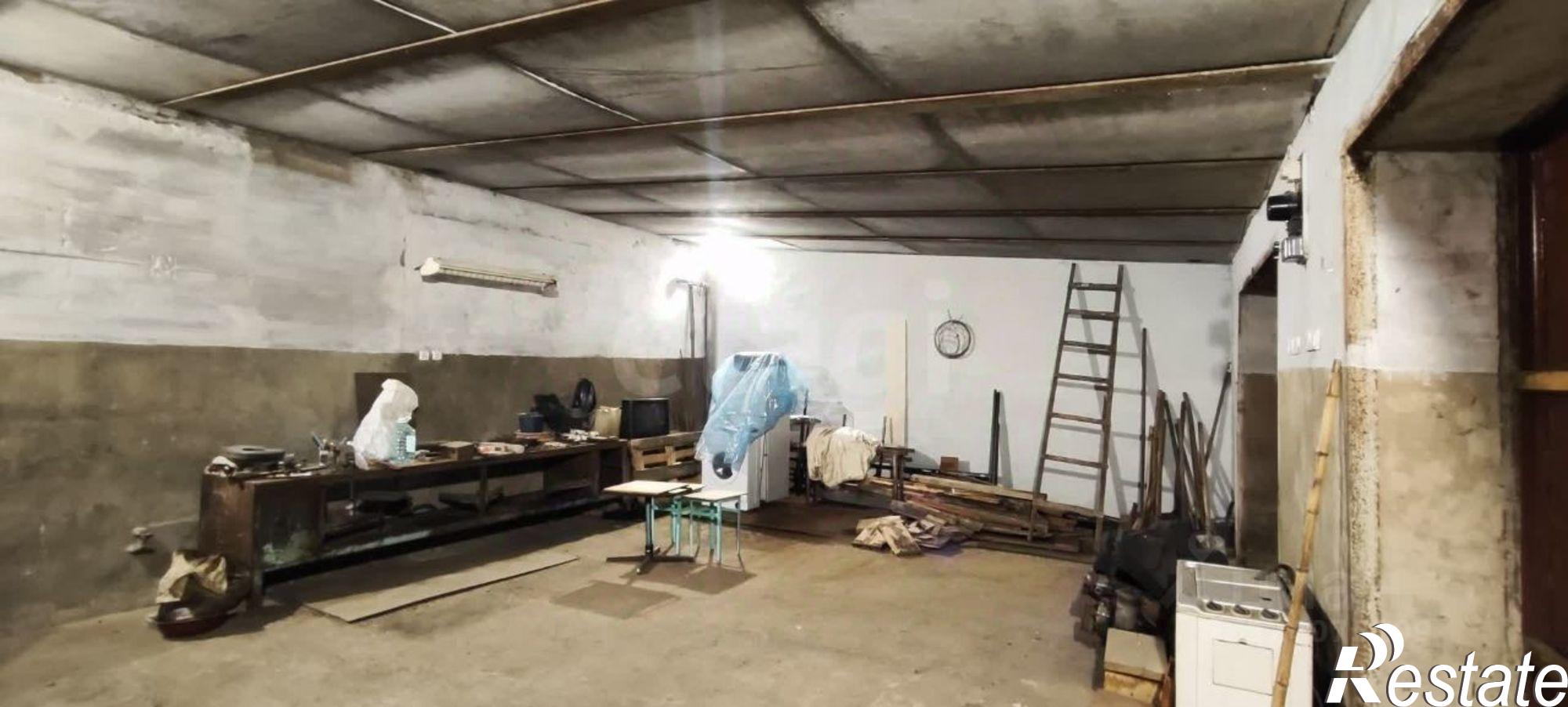 Купить гараж, место в паркинге за 1 796 650 рублей на ул Суворова, 39