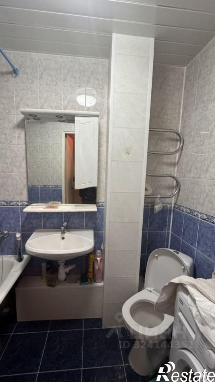 3-комн квартира проспект Химиков, 14Б,  д. 14Б