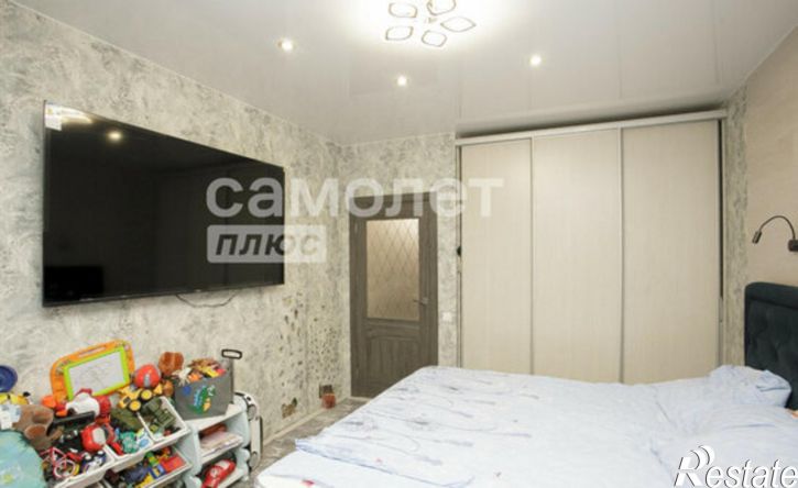 2-комн квартира Московский пр-кт, 18 3,  д. 18 3,  к. 3