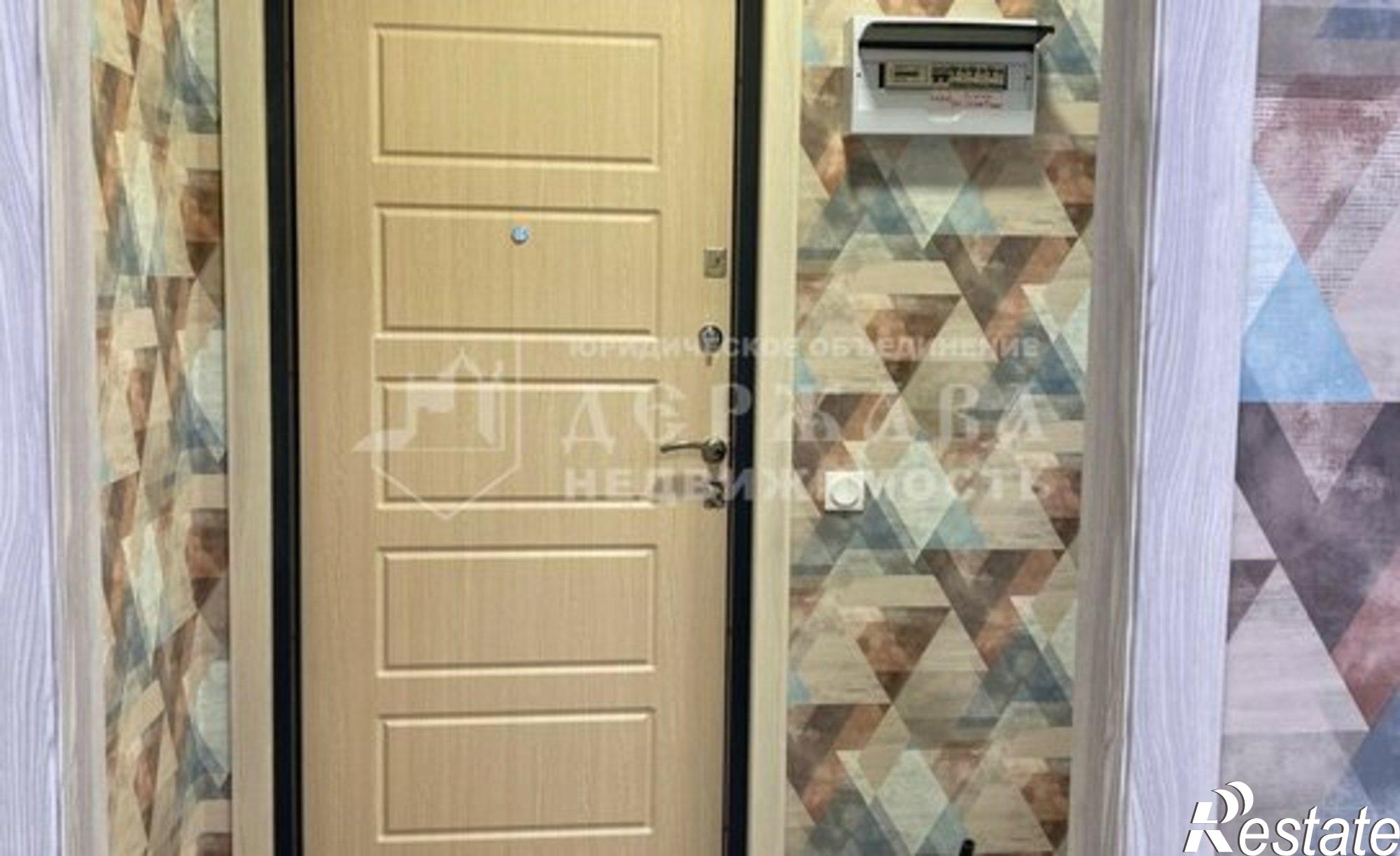 Купить квартиру за 5 850 000 рублей на б-р Строителей, 60 2