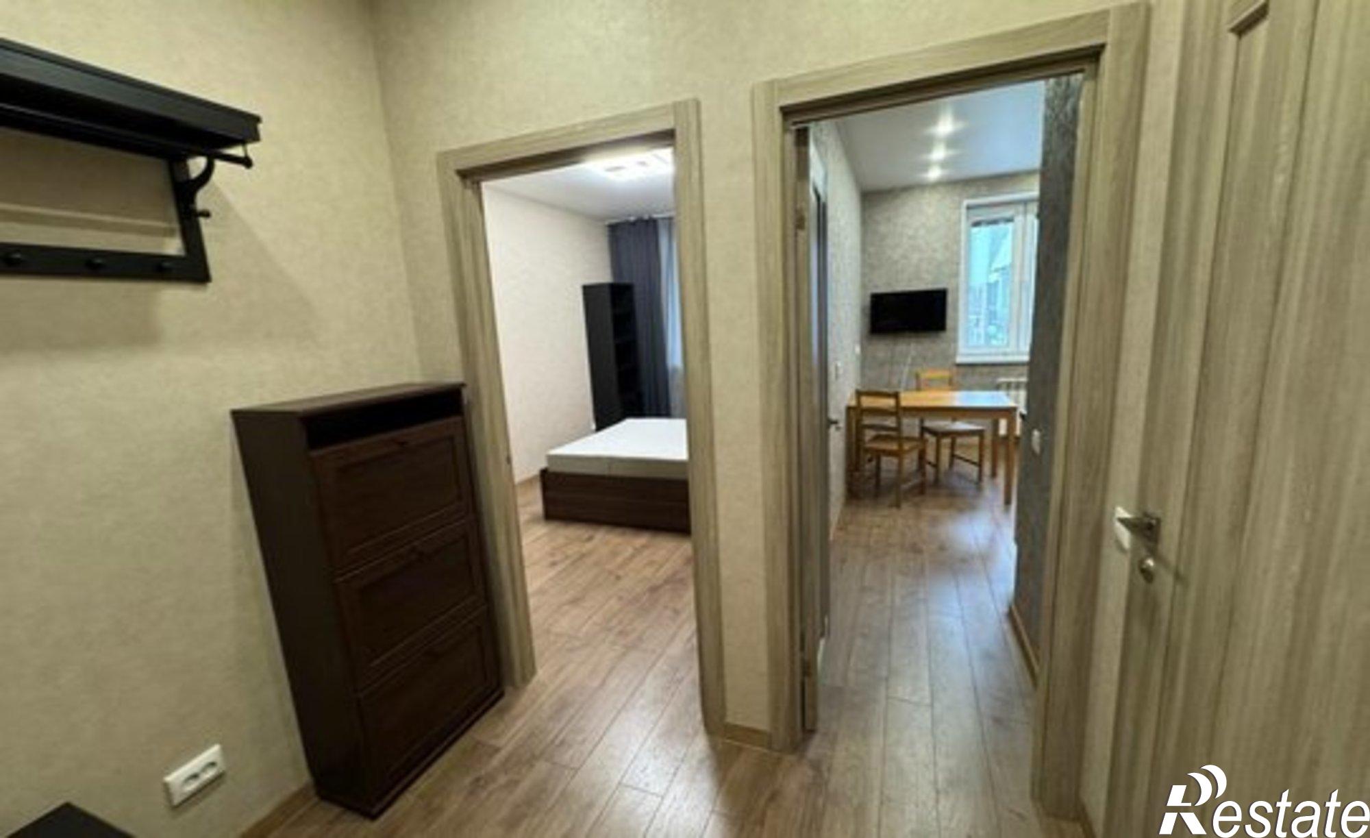 Купить квартиру за 6 100 000 рублей на бульвар Строителей, 65