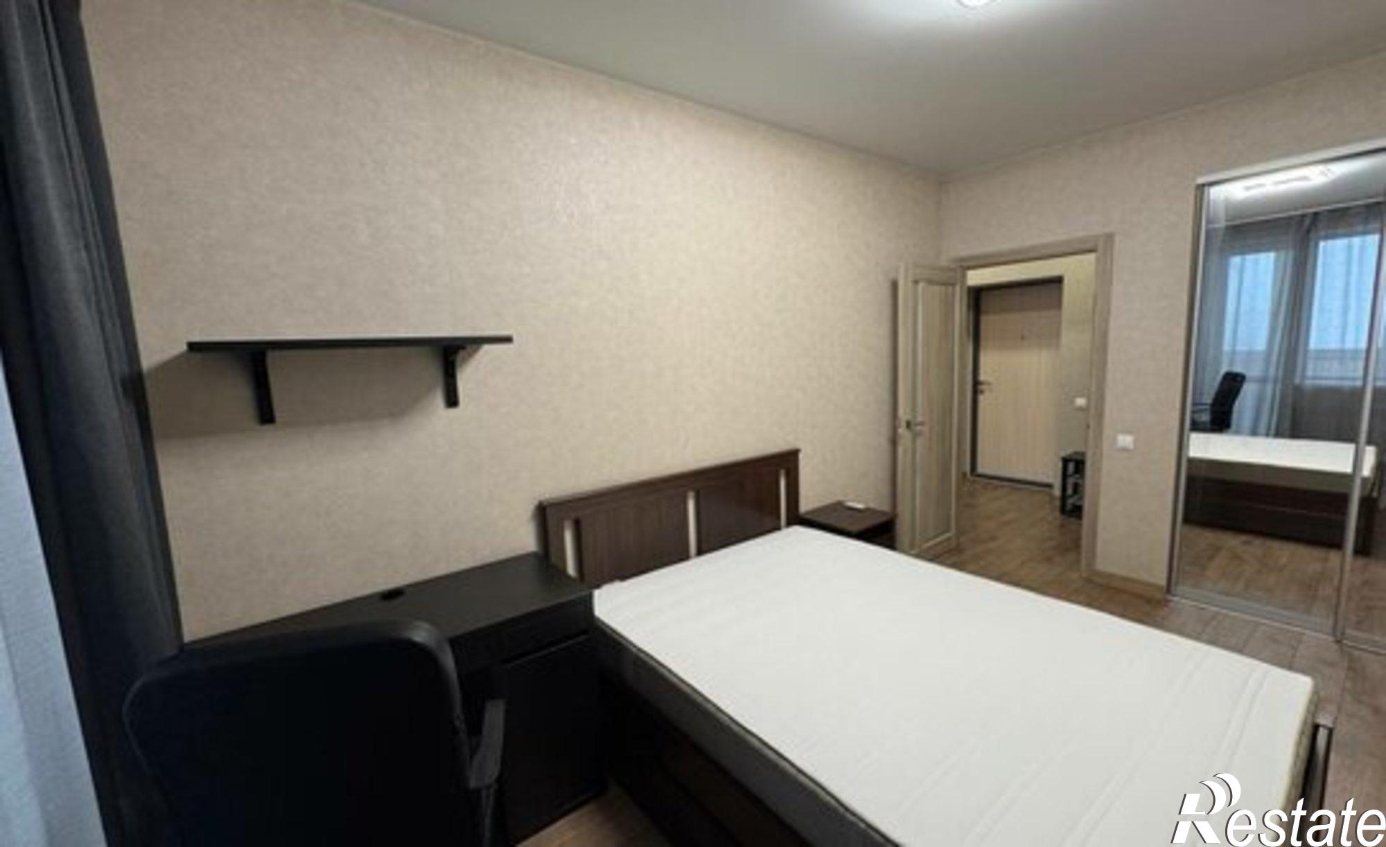 Купить квартиру за 6 100 000 рублей на бульвар Строителей, 65