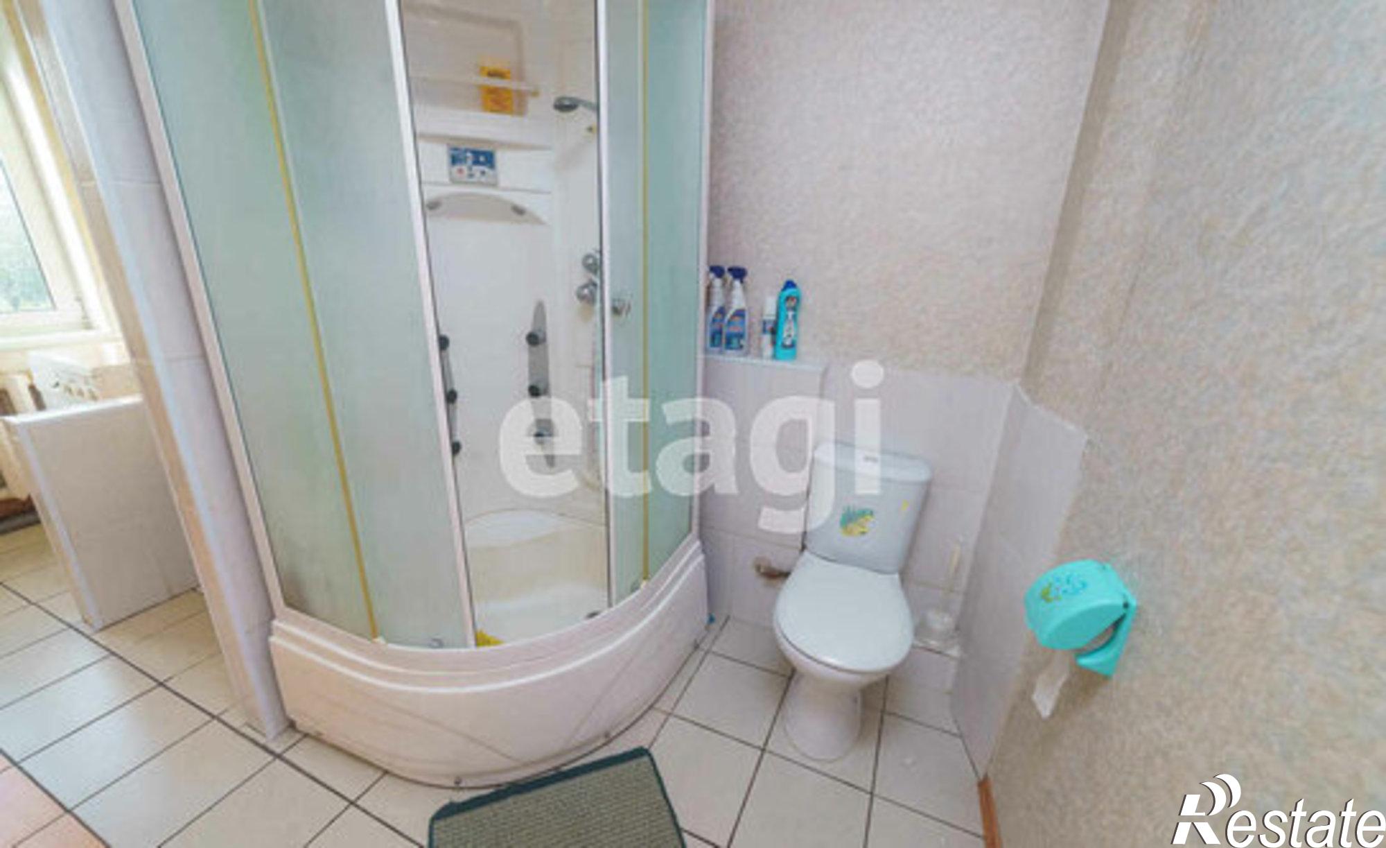 Купить квартиру за 5 300 000 рублей на б-р Строителей, 44а