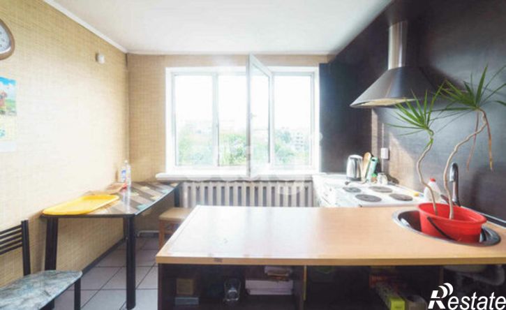 3-комн квартира б-р Строителей, 44а,  д. 44а