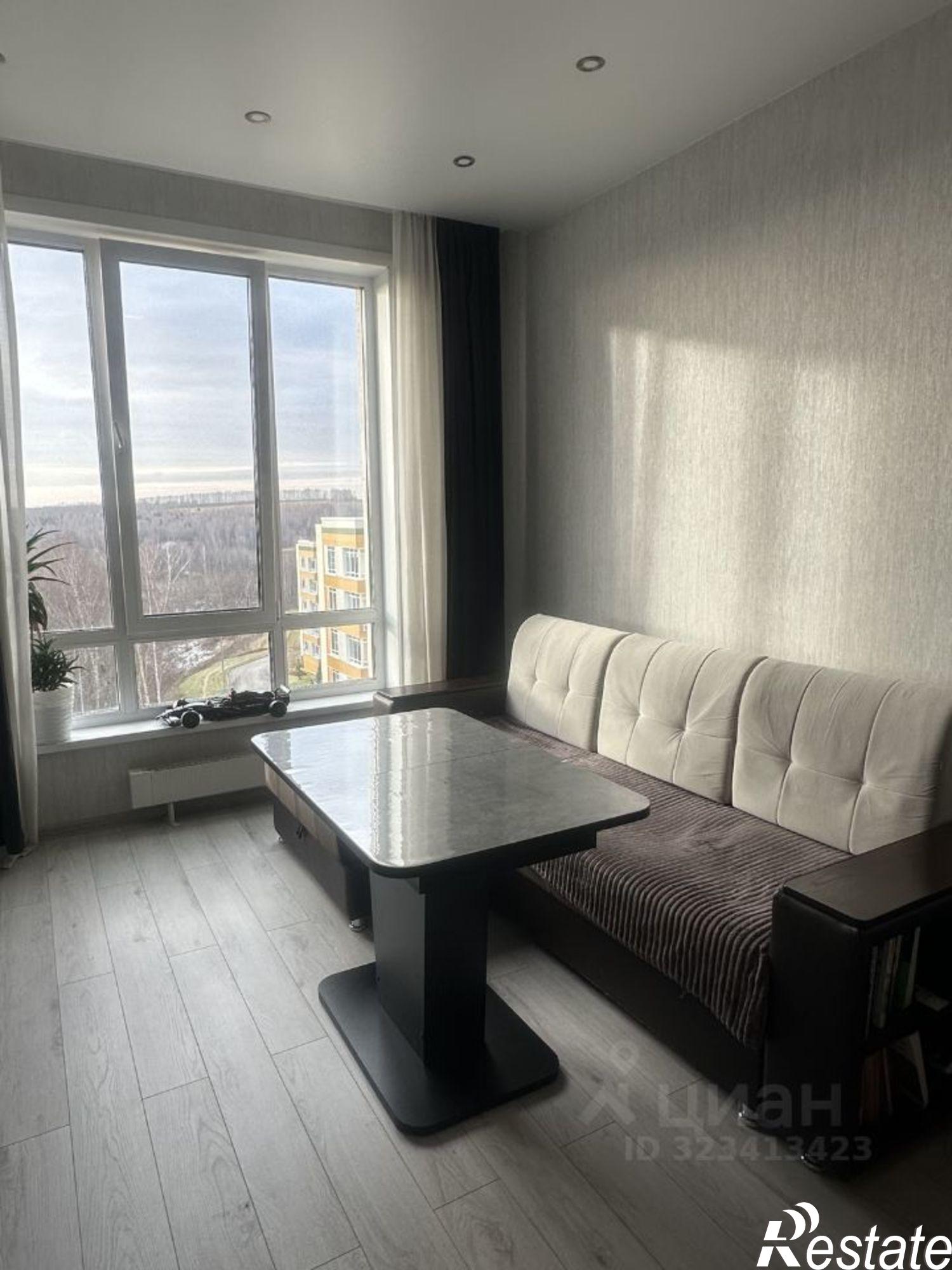 Купить квартиру за 6 666 670 рублей на Осенний бульвар, 18