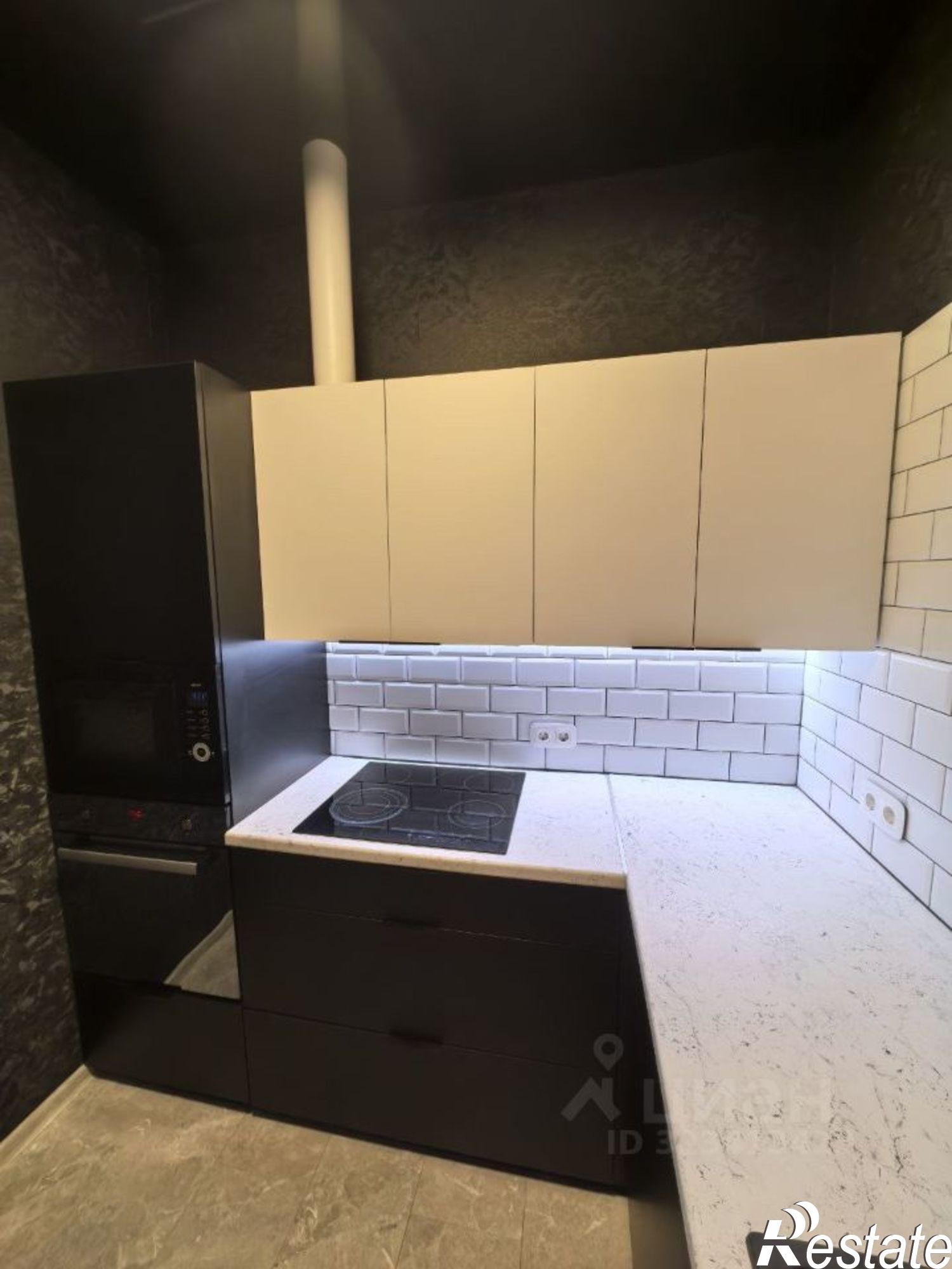 Купить квартиру за 6 666 670 рублей на Осенний бульвар, 18