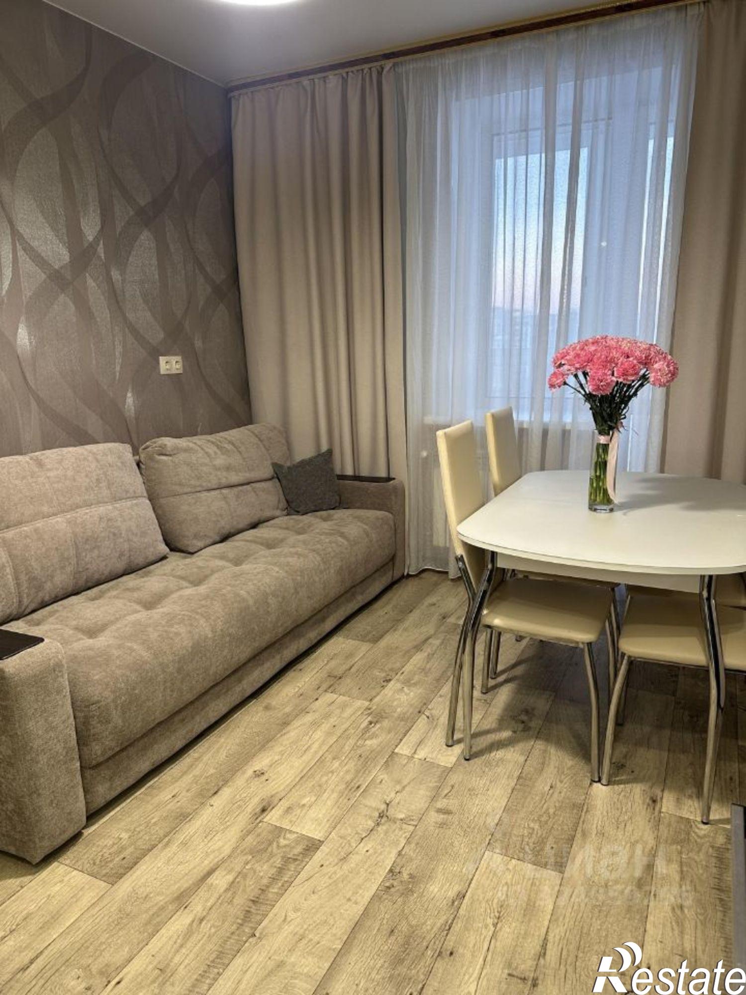 Сдать квартиру за 35 000 рублей на бульвар Строителей, 63