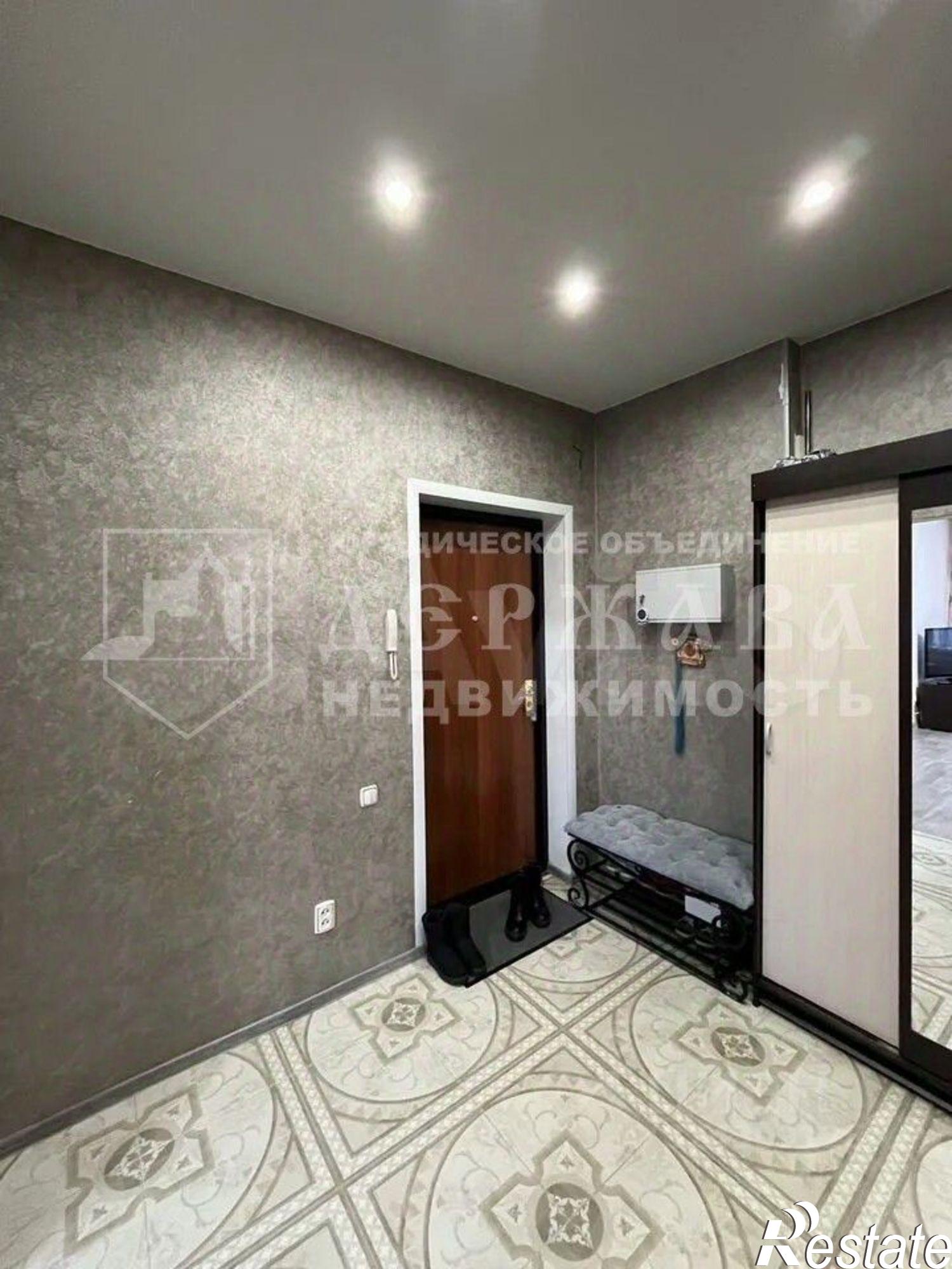 Купить квартиру за 5 500 000 рублей на проспект Шахтёров, 74