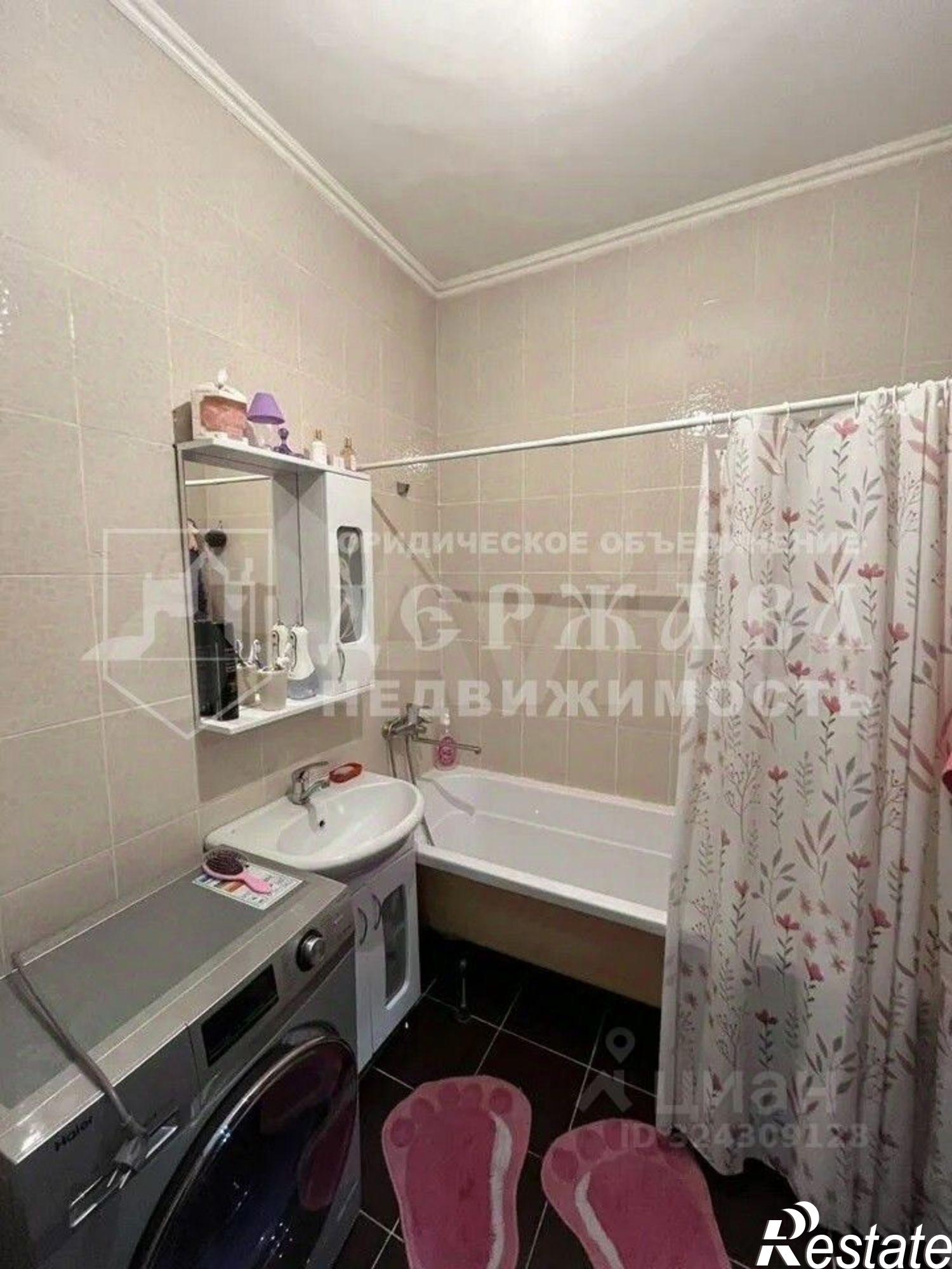 Купить квартиру за 5 500 000 рублей на проспект Шахтёров, 74