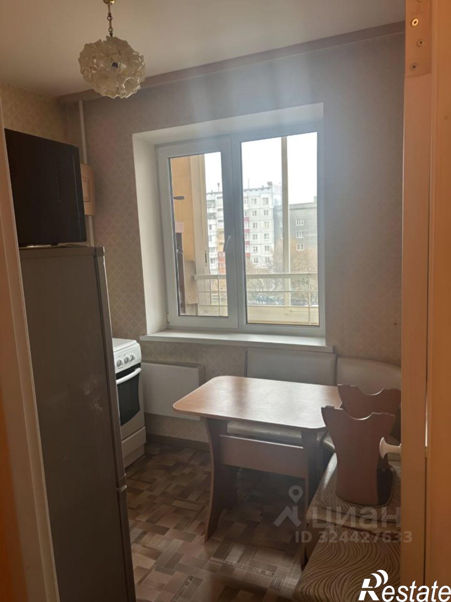 Сдать квартиру за 24 000 рублей на проспект Шахтёров, 60