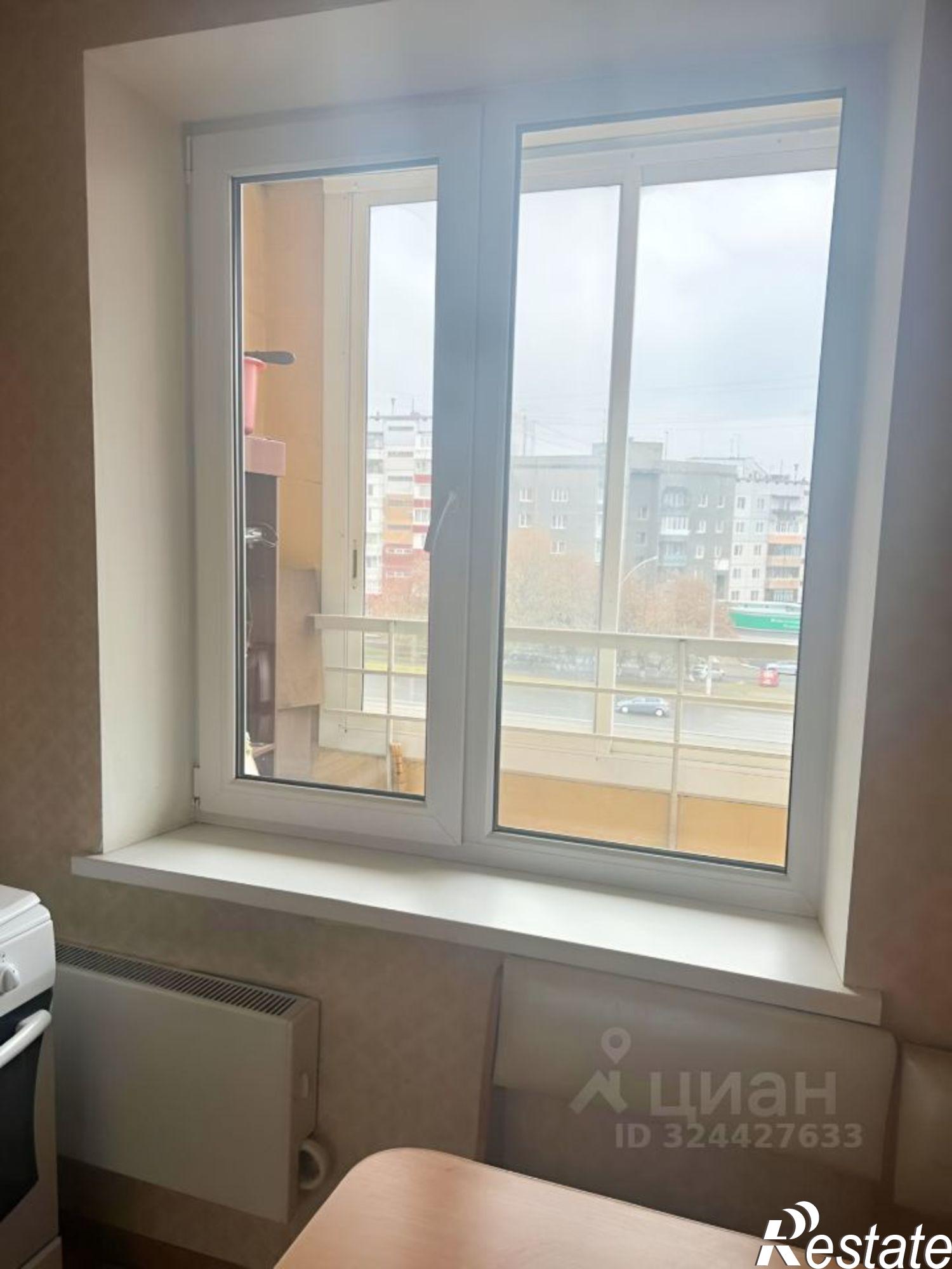 Сдать квартиру за 24 000 рублей на проспект Шахтёров, 60