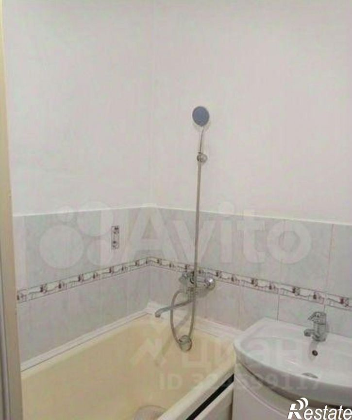 Комната улица Попова, 3,  д. 3