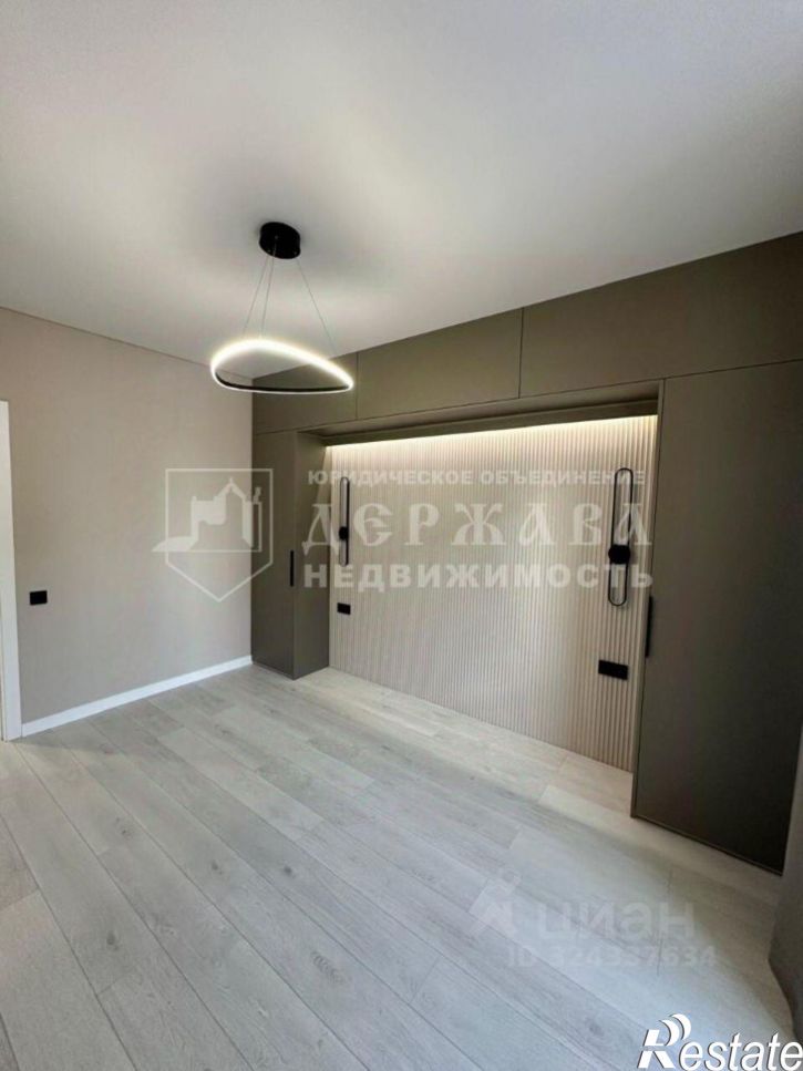 2-комн квартира бульвар Строителей, 60 к3,  д. 60 к3