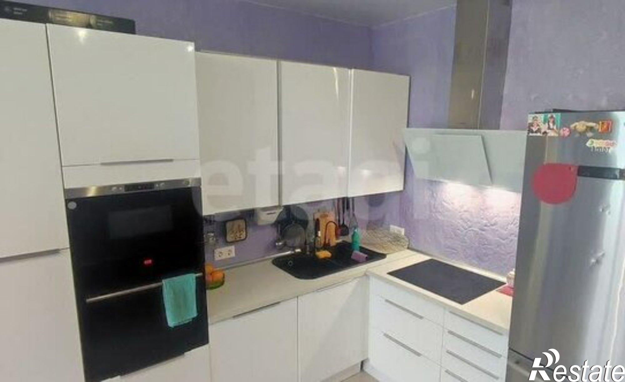 Купить квартиру за 8 550 000 рублей на пр-кт Шахтеров, 70а