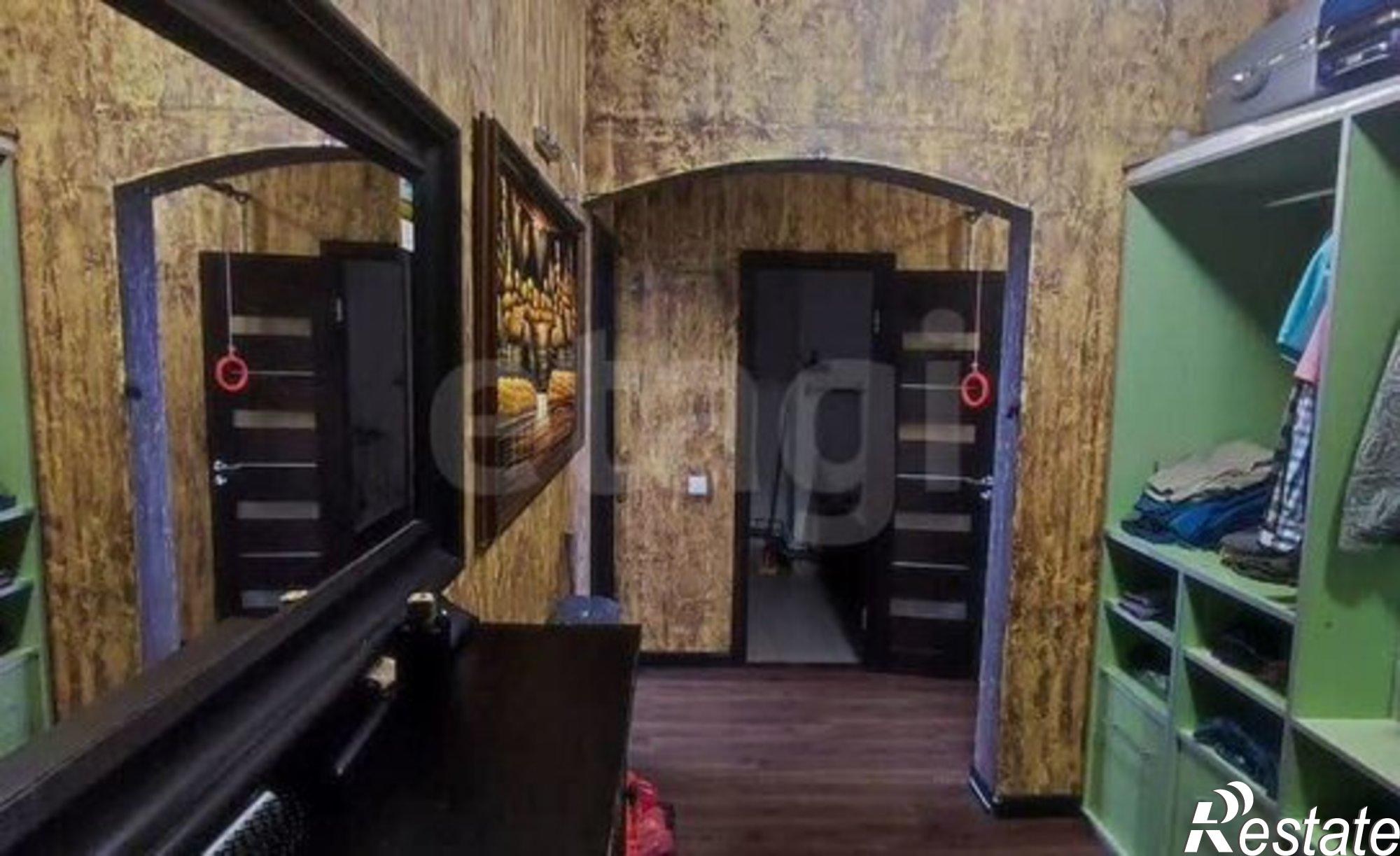 Купить квартиру за 8 550 000 рублей на пр-кт Шахтеров, 70а