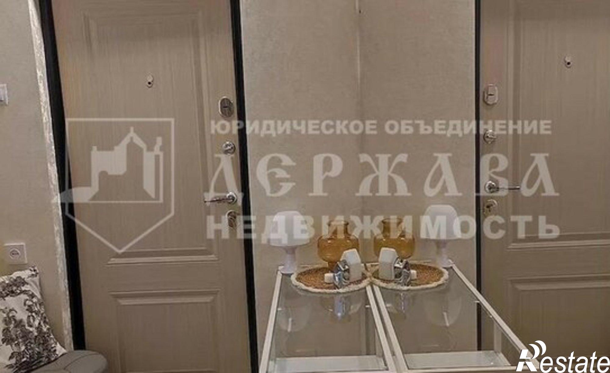 Купить квартиру за 2 500 000 рублей на Ленинградский проспект, 18А