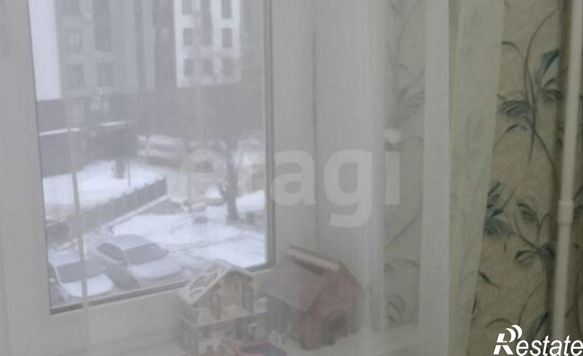 Купить квартиру за 10 000 000 рублей на Молодежный пр-кт, 15А