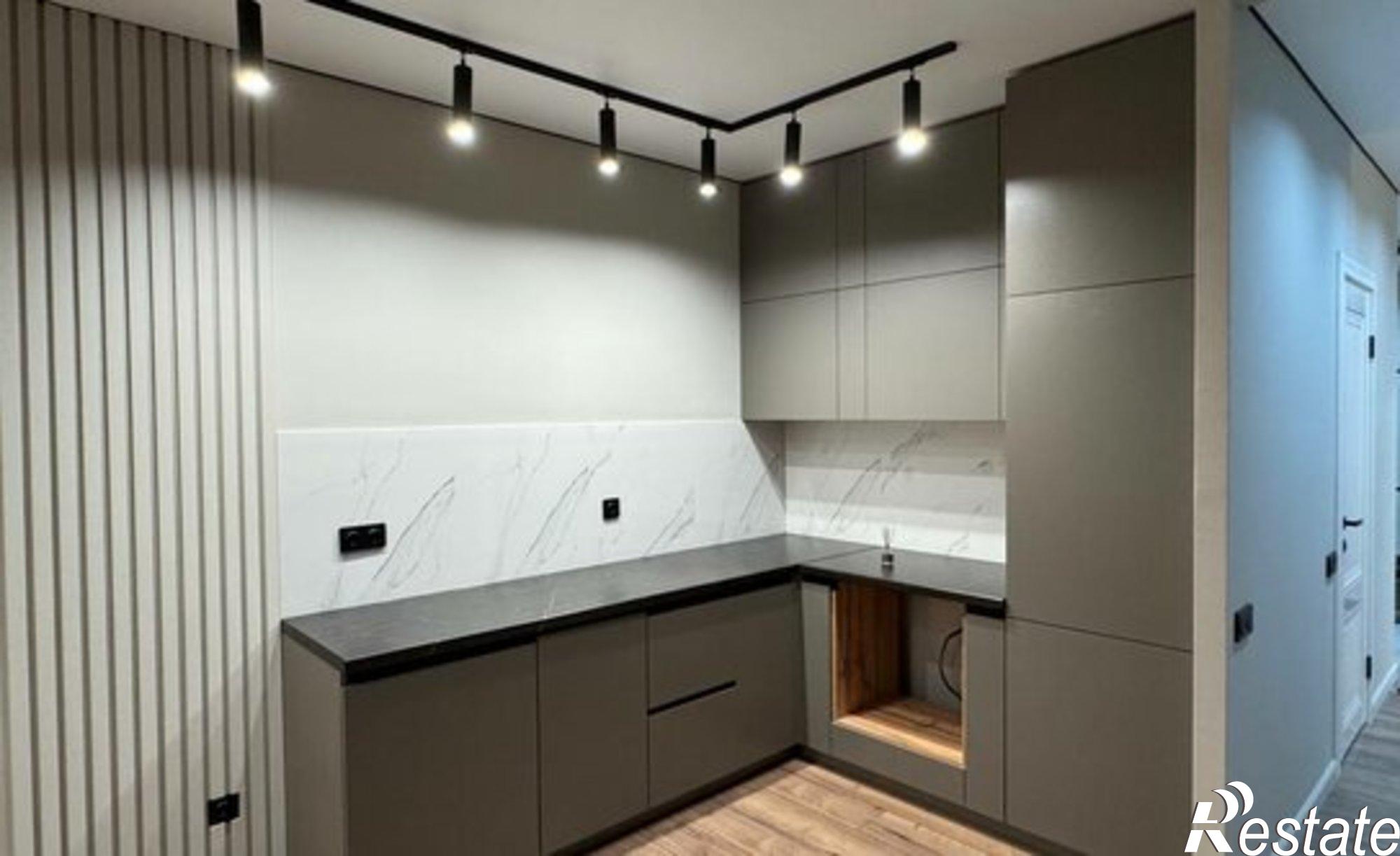 Купить квартиру за 6 340 000 рублей на Солнечный бульвар, 22