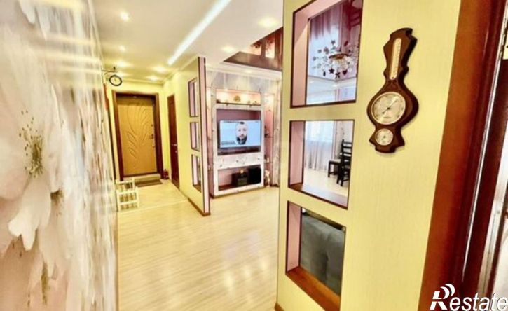 3-комн квартира улица Дзержинского, 12,  д. 12