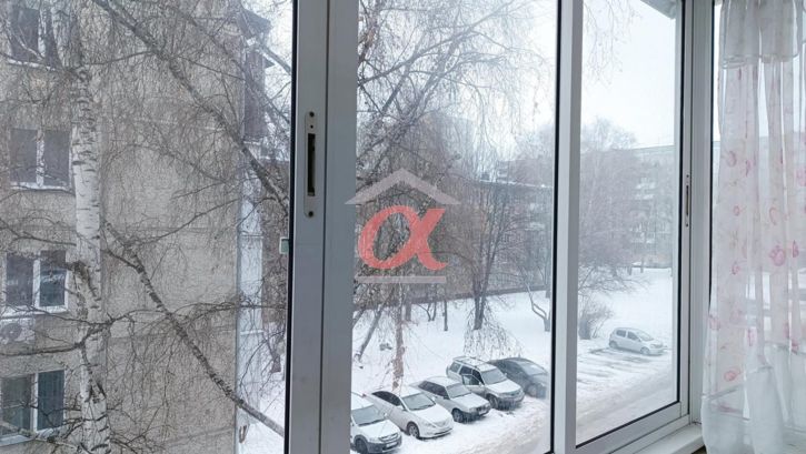 3-комн квартира Строителей бульвар, 16