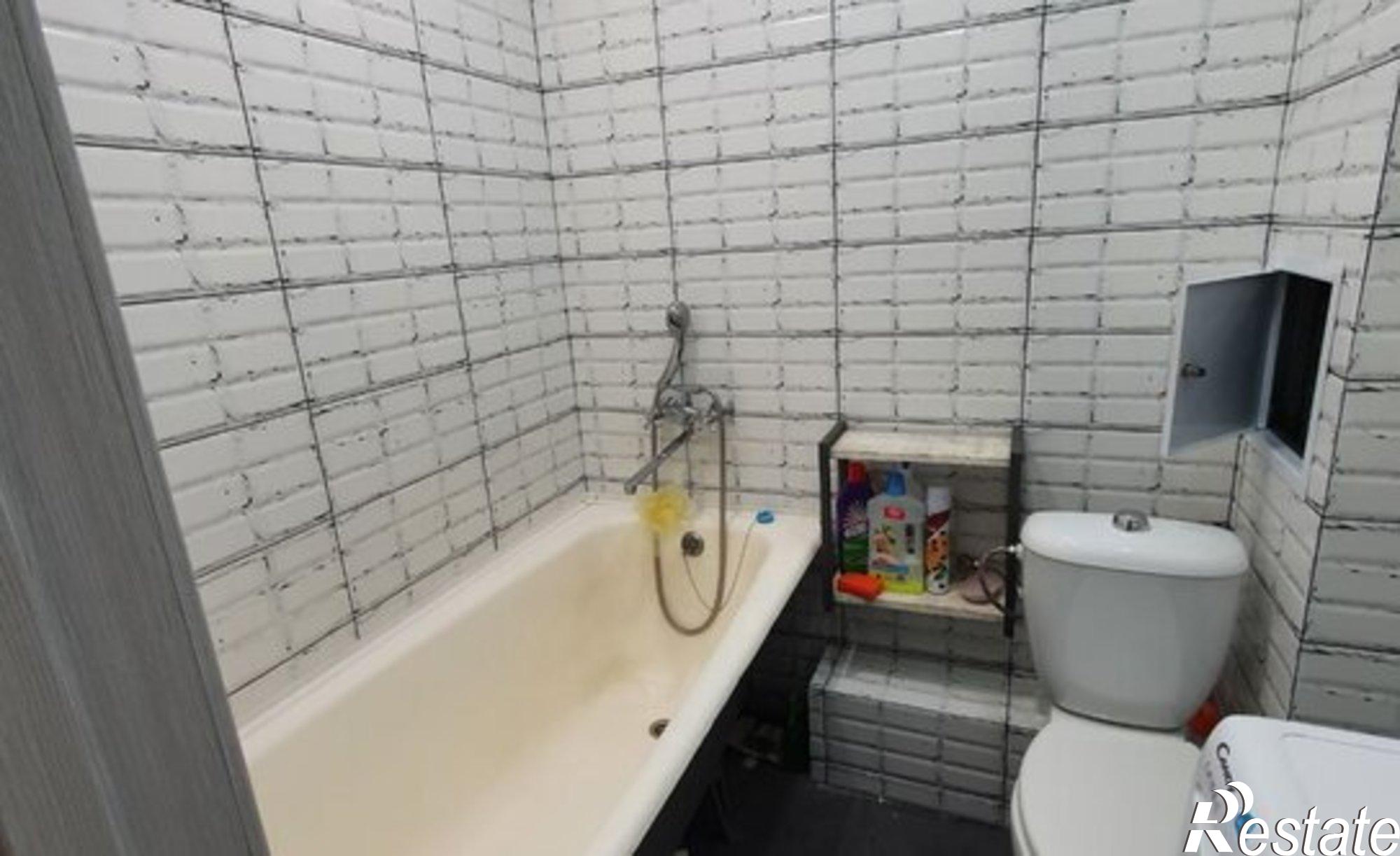 Купить квартиру за 2 730 000 рублей на ул Ворошилова, 17А