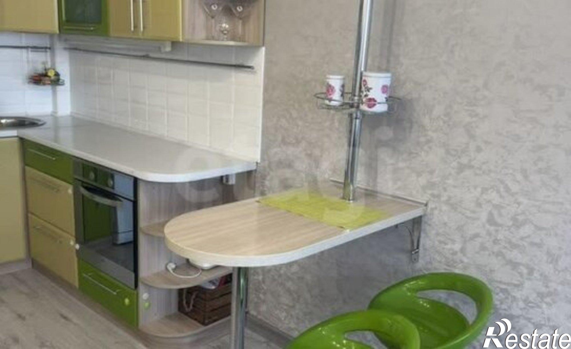 Купить квартиру за 7 300 000 рублей на пр-кт Шахтеров, 70а