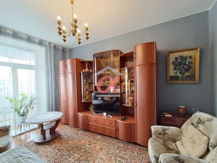 2-комн квартира Весенняя улица, 6
