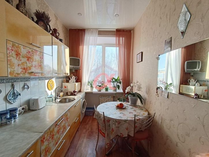 2-комн квартира Весенняя улица, 6