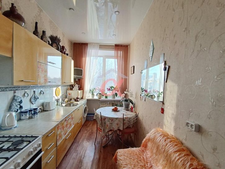 2-комн квартира Весенняя улица, 6