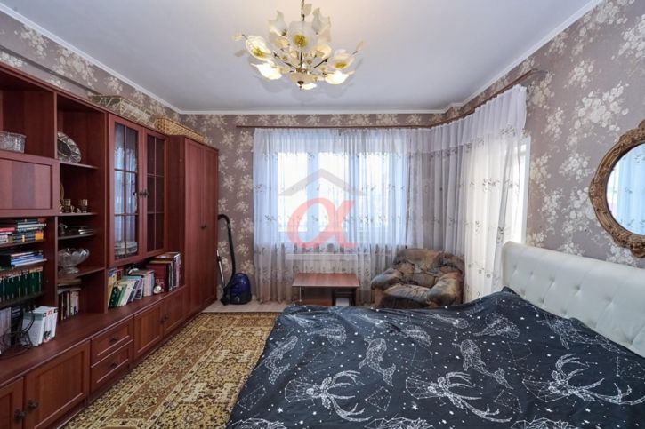 3-комн квартира Ермака улица, 5