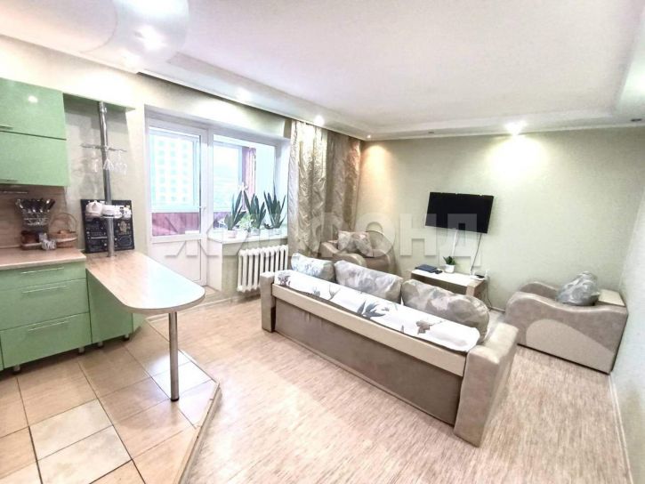 3-комн квартира Сибиряков-Гвардейцев улица, д.24А