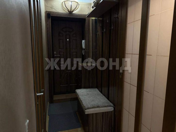 3-комн квартира Сибиряков-Гвардейцев улица, д.6