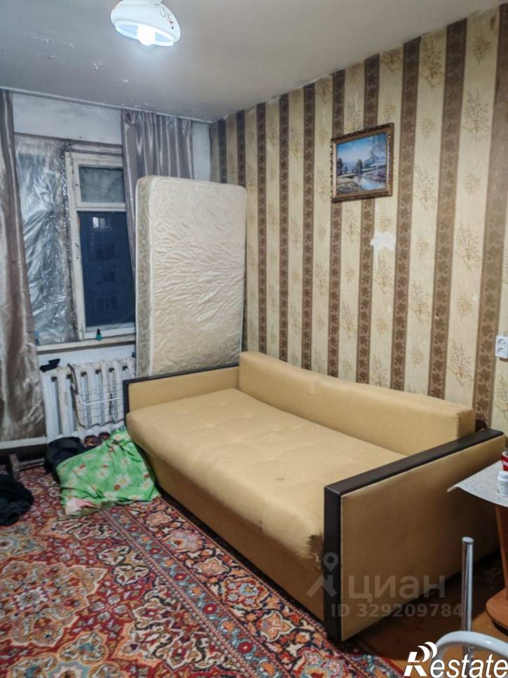 Комната ул Сибиряков-Гвардейцев, 21,  д. 21