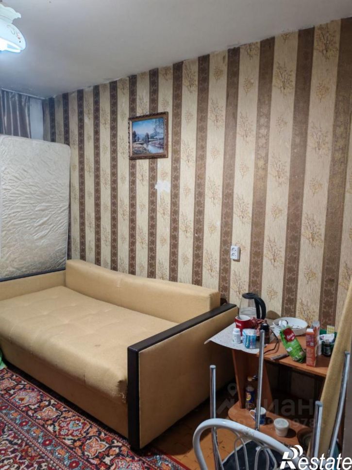 Комната ул Сибиряков-Гвардейцев, 21,  д. 21