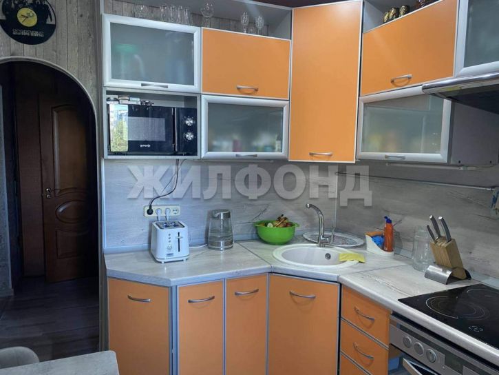2-комн квартира Октябрьский проспект, д.71