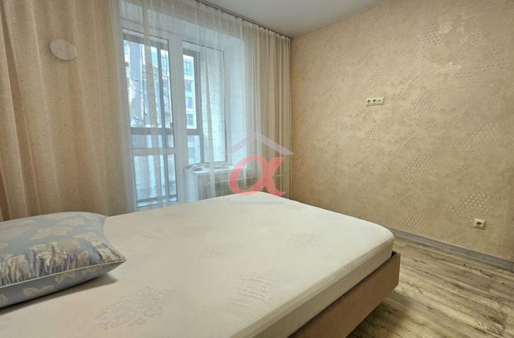 2-комн квартира Строителей бульвар, 60к4