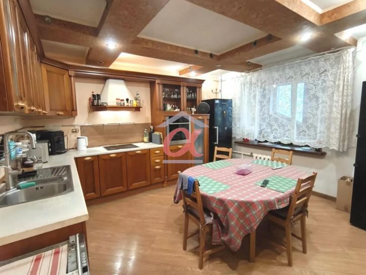 4-комн квартира Щегловский переулок, 10а