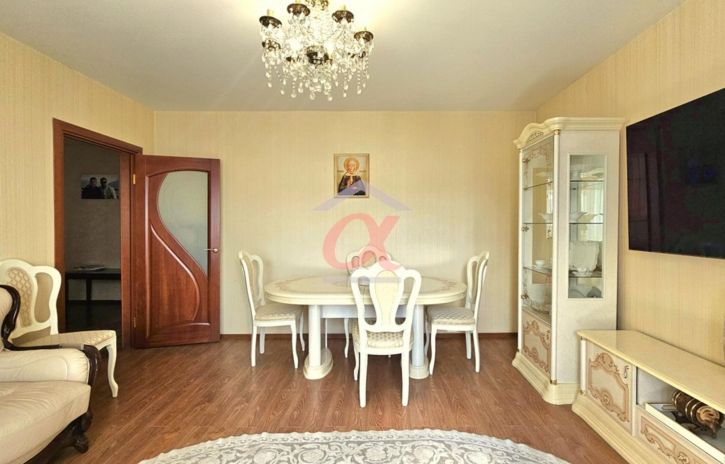 3-комн квартира Химиков проспект, 15