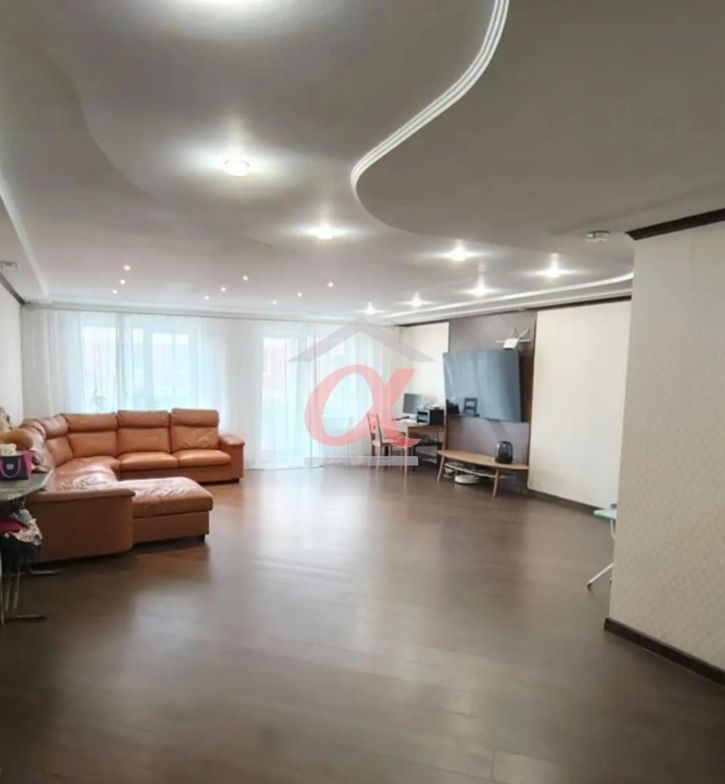 4-комн квартира Щегловский переулок, 10а