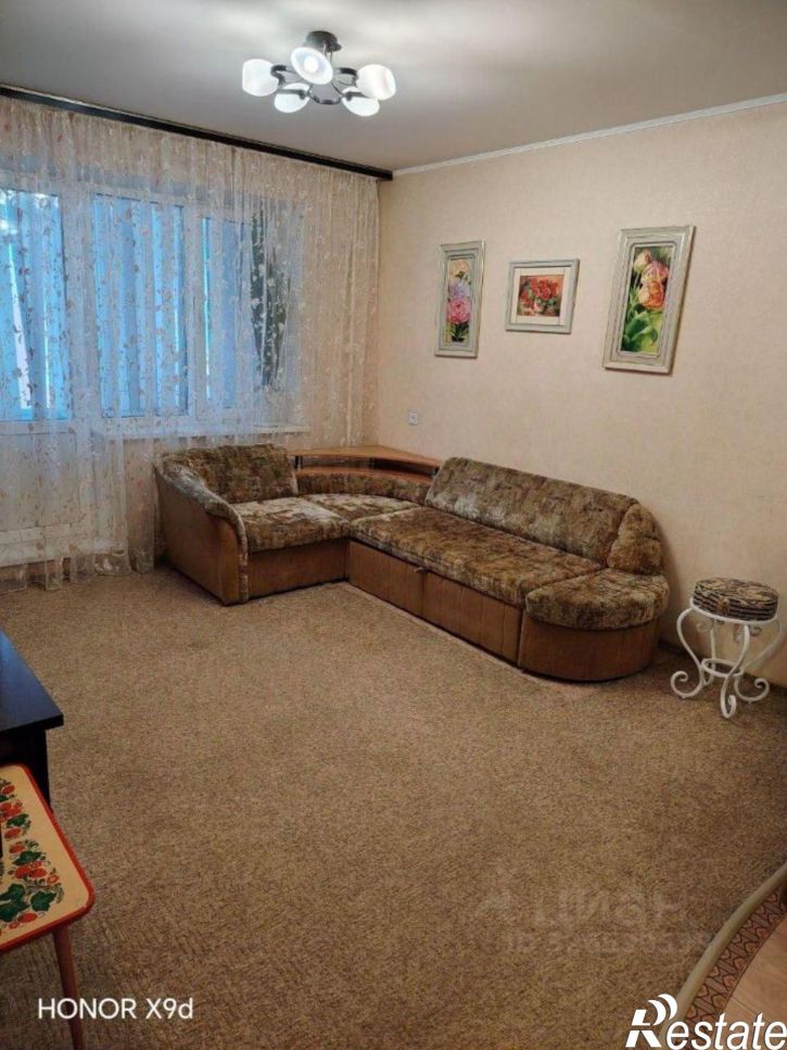 2-комн квартира пр-кт Шахтеров, 80,  д. 80