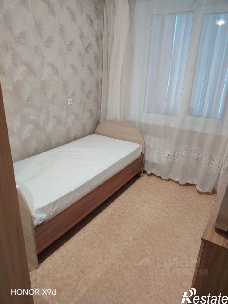 2-комн квартира пр-кт Шахтеров, 80,  д. 80